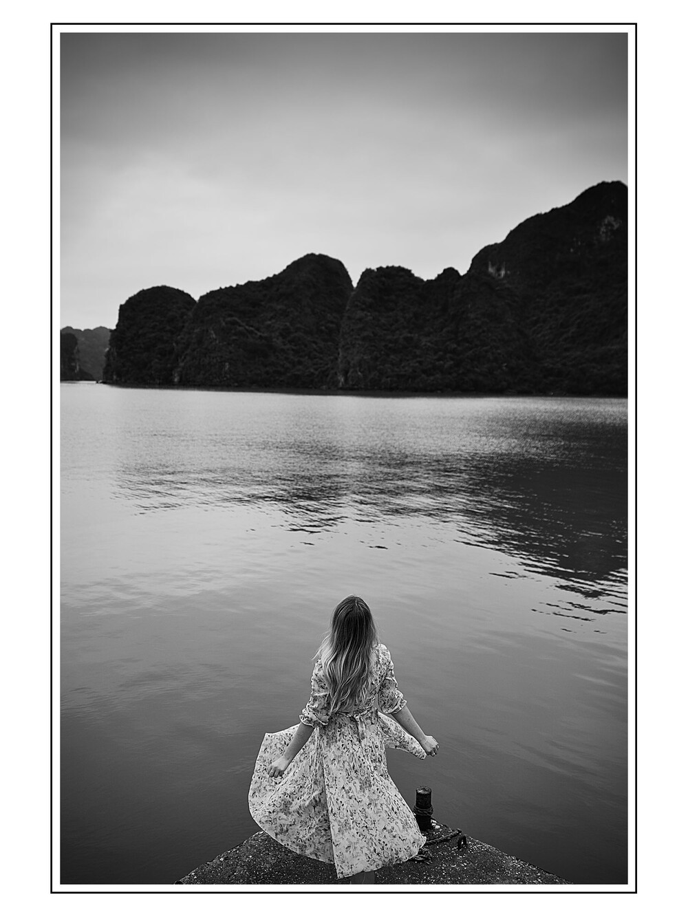 After · Black-and-White-Lessinia