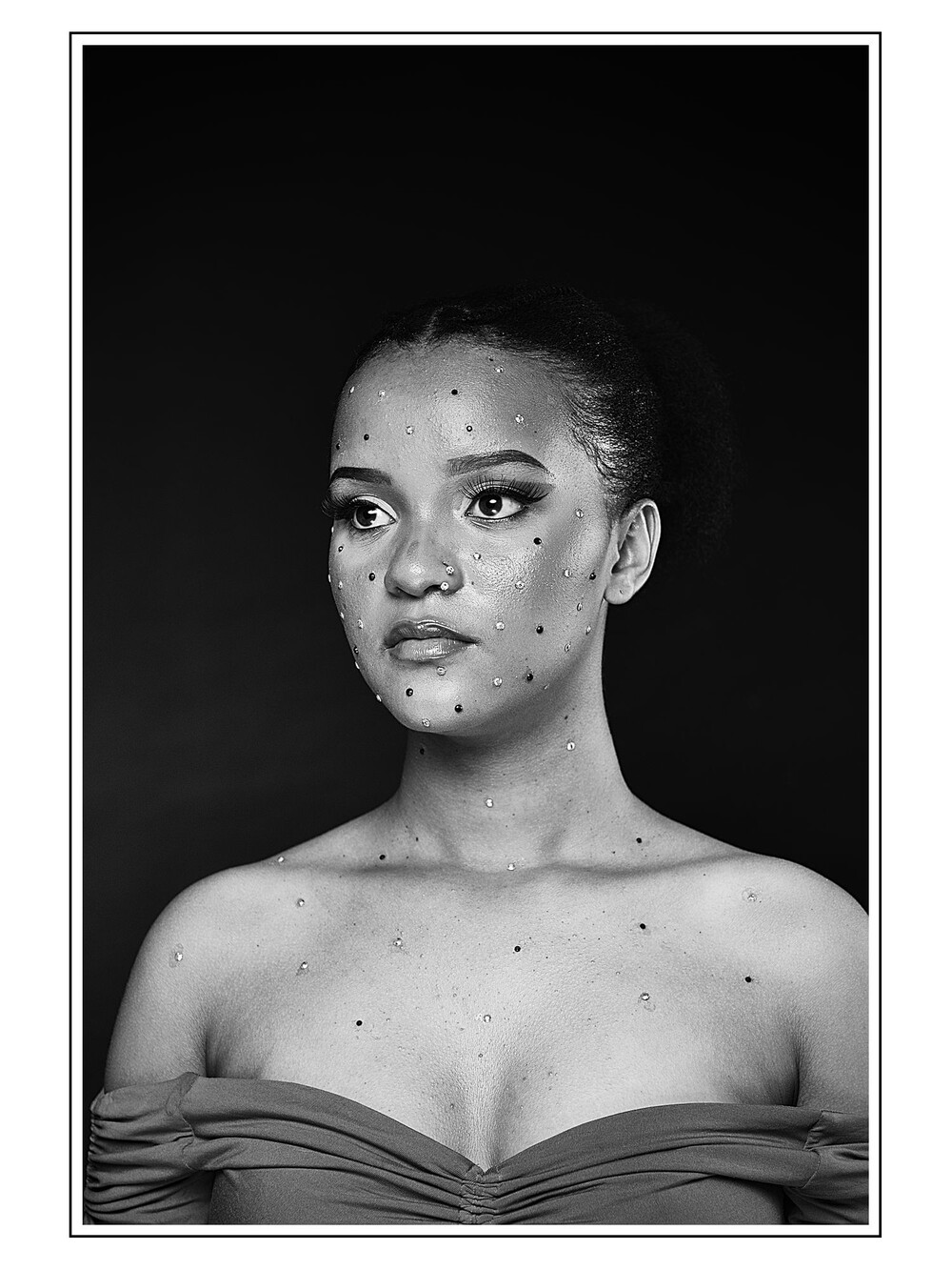 After · Black-and-White-Lessinia