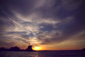 Stef Styles|People|VY Vign - Sunset over lake Victoria. Kisumo / Tanzania