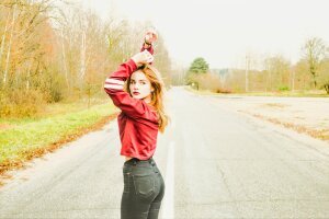 Stef Styles|Interior|Metro Station I Add light - A woman on the road.